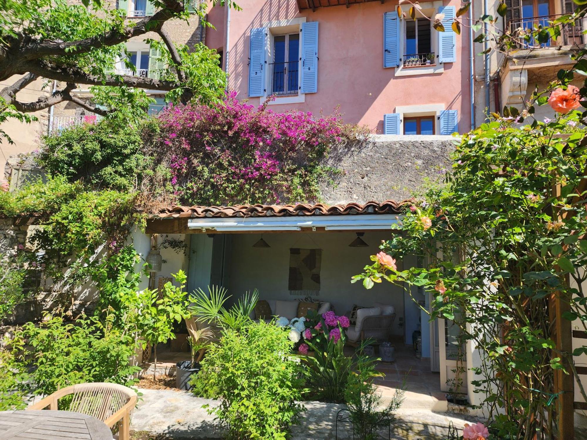 Bed and Breakfast La Belle Histoire à Claviers Extérieur photo